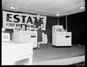 Estate Appliances Display for Dulaney's Distributing Company in Oklahoma City, Oklahoma