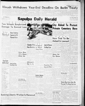 Sapulpa Daily Herald (Sapulpa, Okla.), Vol. 47, No. 31, Ed. 1 Tuesday, October 17, 1961