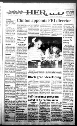 Primary view of object titled 'Sapulpa Daily Herald (Sapulpa, Okla.), Vol. 79, No. 265, Ed. 1 Tuesday, July 20, 1993'.