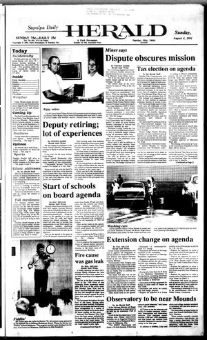 Primary view of object titled 'Sapulpa Daily Herald (Sapulpa, Okla.), Vol. 77, No. 277, Ed. 1 Sunday, August 4, 1991'.