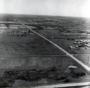Primary view of object titled 'Aerial pictures of city of Ardmore and surrounding land taken March, 1972.'.