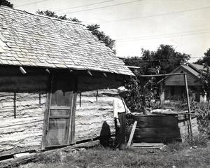 The 700 Ranch House in Ardmore before restoration.