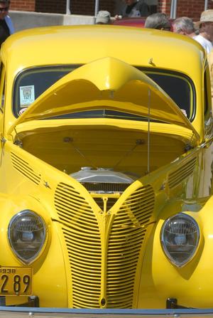 Primary view of object titled 'Southwest Street Rods Show'.