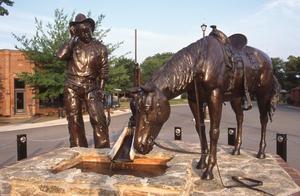 Will Rogers and Soapsuds Statue