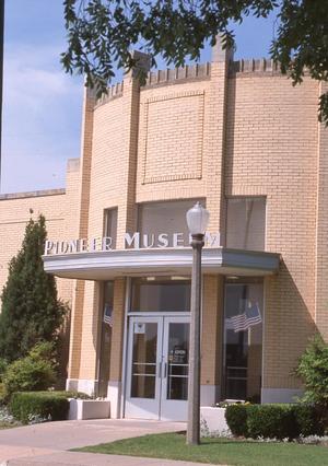 Plains Indians and Pioneer Museum