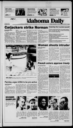 Primary view of object titled 'The Oklahoma Daily (Norman, Okla.), Vol. 77, No. 25, Ed. 1 Monday, September 21, 1992'.