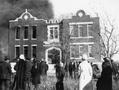 Primary view of Westside School fire (1917)