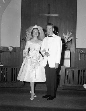 Hills-Walters wedding, St. Andrews Episcopal Church