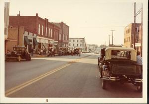 Primary view of object titled 'Snapshot of Filming "Dillinger in Enid, Oklahoma"'.
