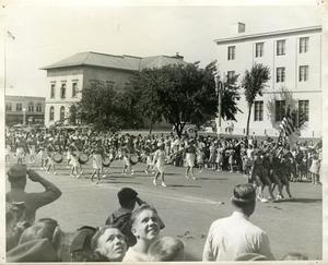 Primary view of object titled '52nd Cherokee Strip Parade'.