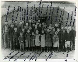 Sod School in Grant County with Names