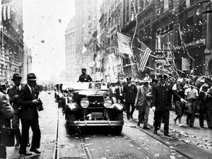 Wiley Post in New York City parade