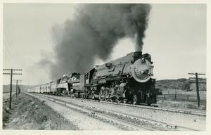 Southern Pacific (SP) 4333 & 4454 on "Golden State"