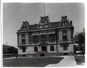 Garfield County Courthouse in Enid, Oklahoma