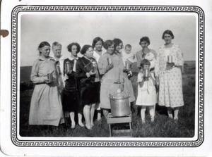 Canning Demonstration at Mrs. Carmen's Home